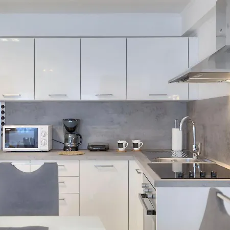 Meden By Interhome Galižana