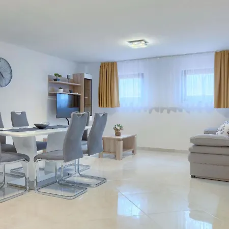 Meden By Interhome Daire Galižana